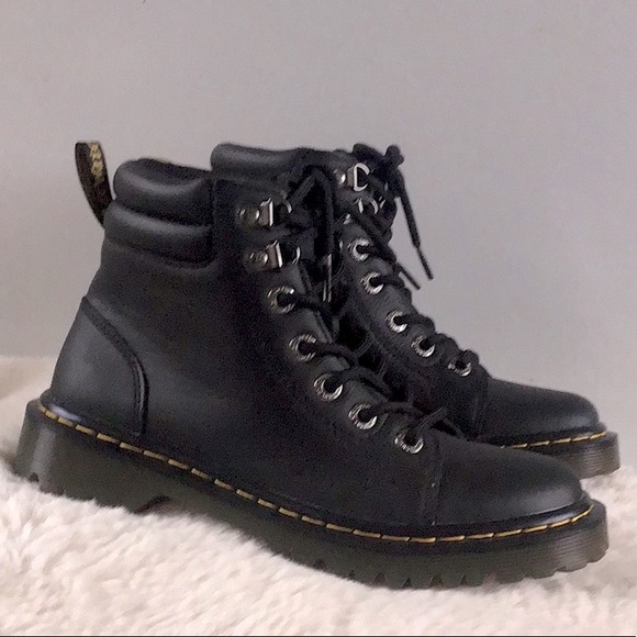 Dr. Martens Faora leather black boot NWOT - Picture 2 of 16